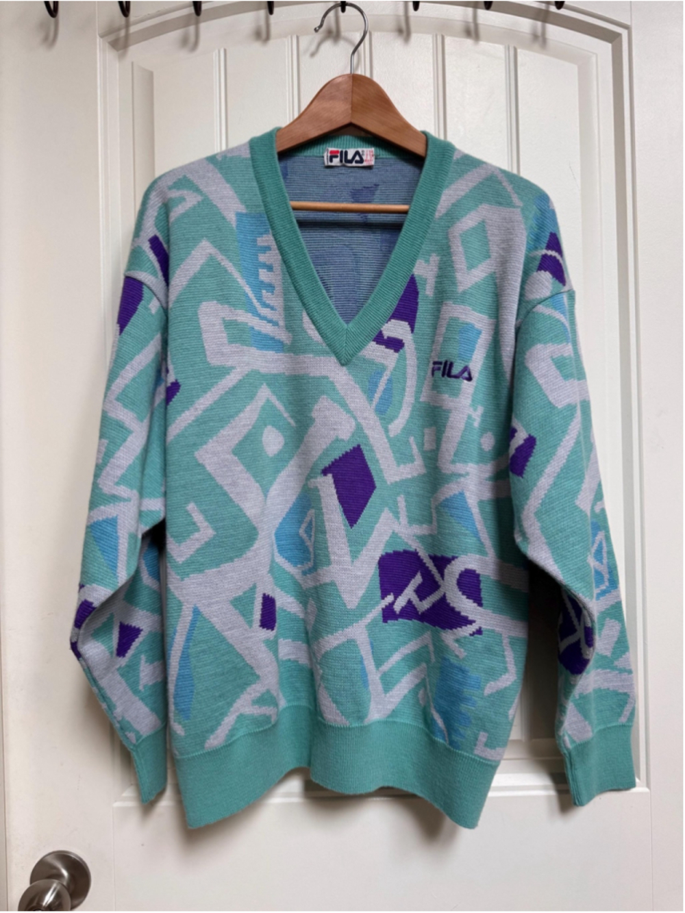 Vintage 1980’s FILA Men’s Wool Acrylic Teal, Purple, White Abstract V Neck Ski S
